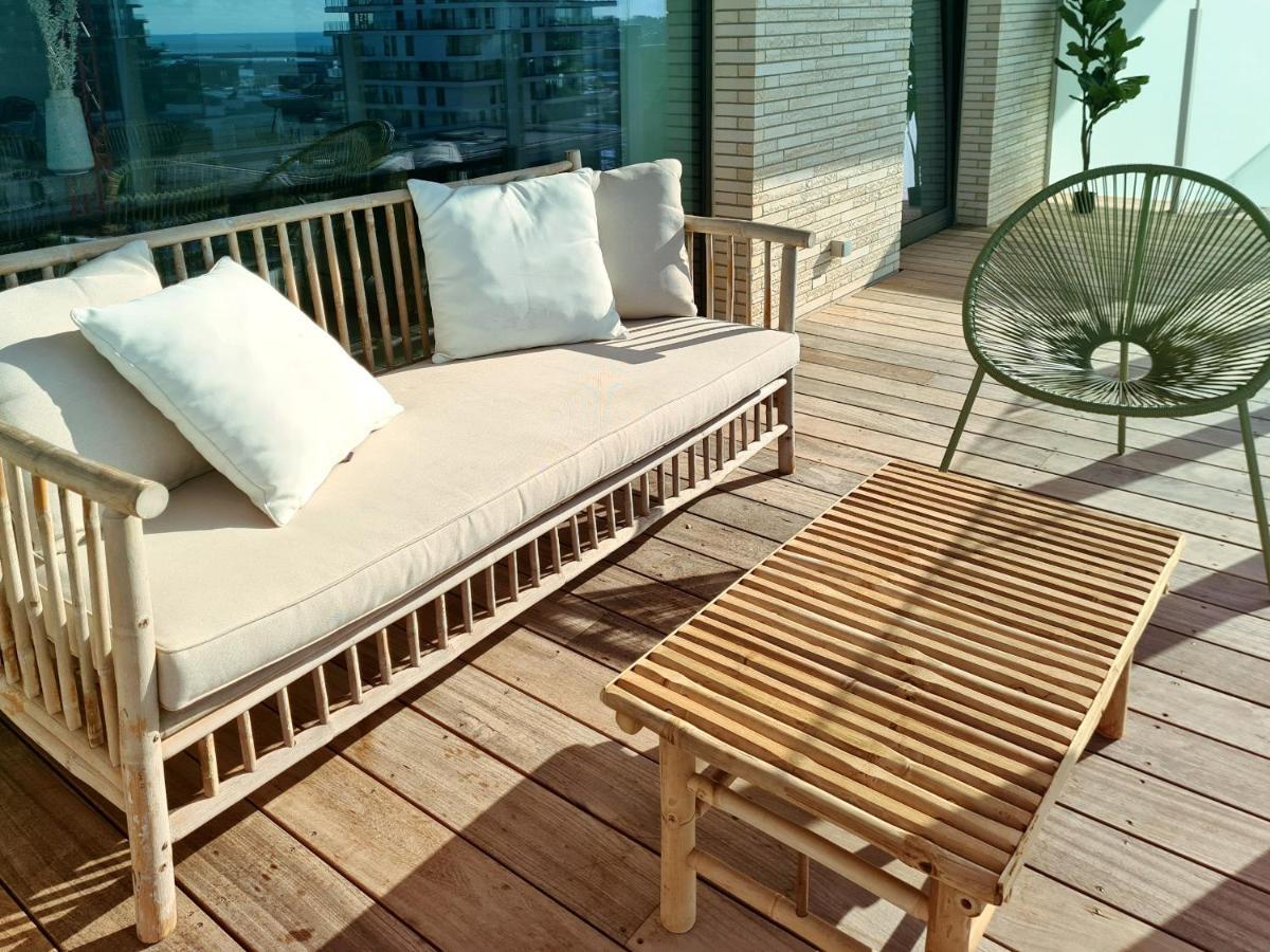Central Park Tower Sea View Residence With Pool And Gym Οστένδη Εξωτερικό φωτογραφία
