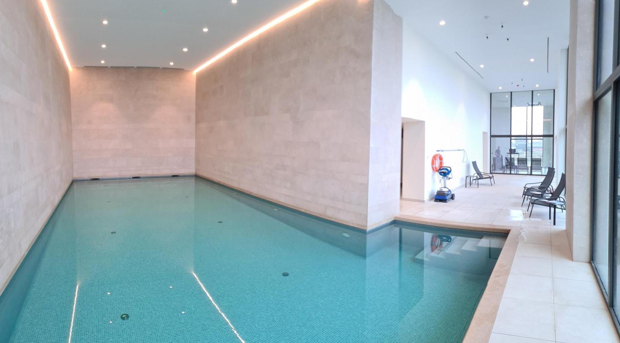 Central Park Tower Sea View Residence With Pool And Gym Οστένδη Εξωτερικό φωτογραφία