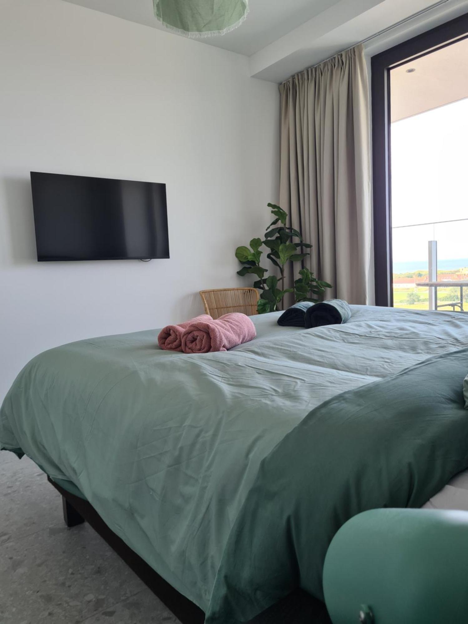 Central Park Tower Sea View Residence With Pool And Gym Οστένδη Εξωτερικό φωτογραφία